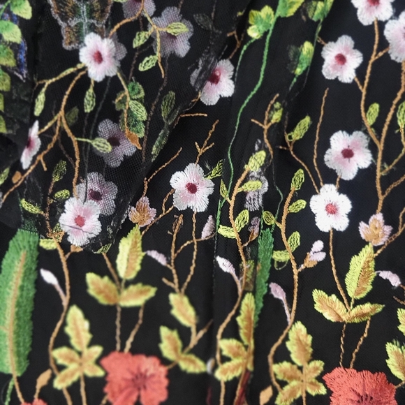 Caroline Rose top 🖤 - Picture 6 of 6